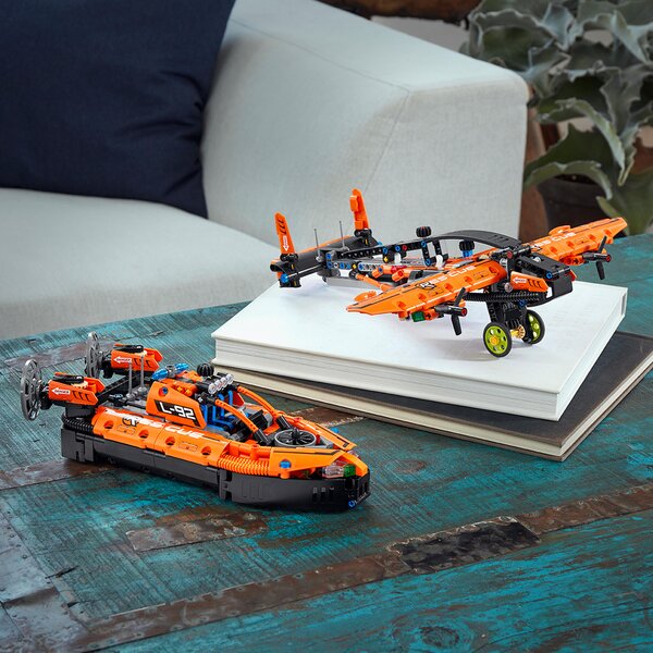 42120 LEGO® Technic Glābšanas transportlīdzeklis ar gaisa spilvenu